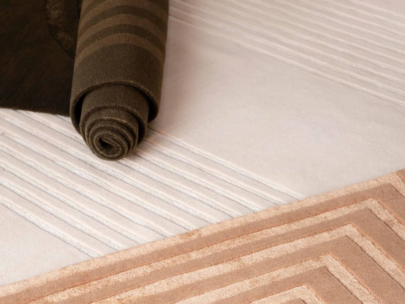 ラグとカーペットの違い