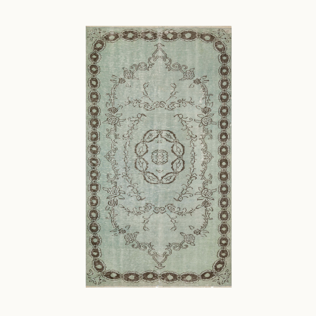 ヴィンテージラグ #2233 – RUGHAUS