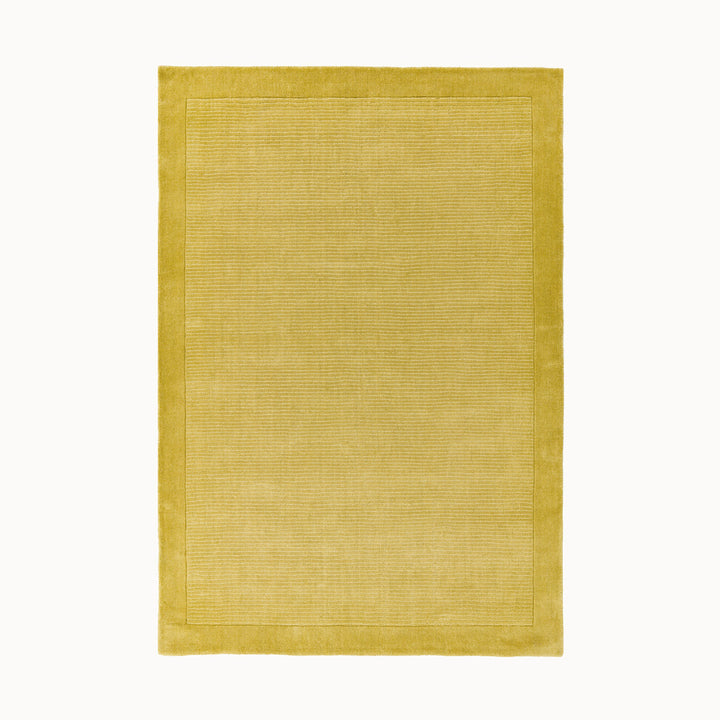 160x230cmサイズの、オシャレ+スタイリッシュな雰囲気漂うマスタードイエロー(芥子色)の、サステナブルな天然素材ウール(羊毛)100%製RUGHAUSのふんわりシンプル手織りラグ