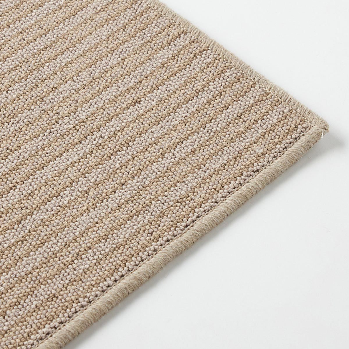 Thora ラグ 160 × 230cm（Beige） – RUGHAUS