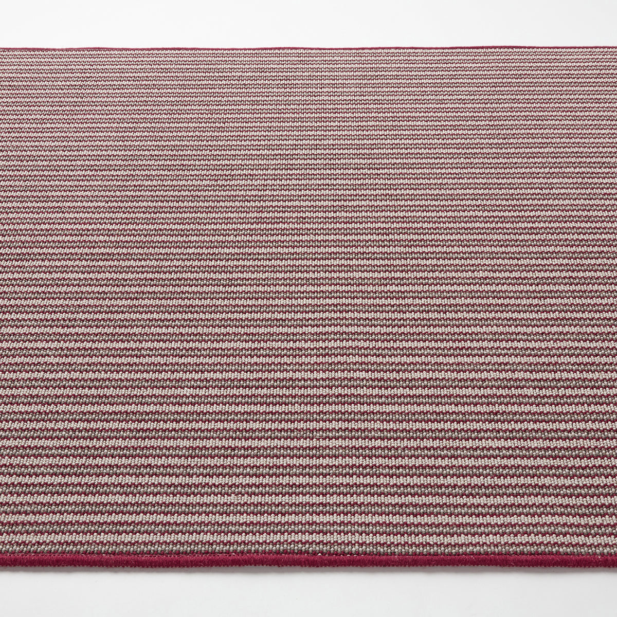 Thora ラグ 160 × 230cm（Wine Red）
