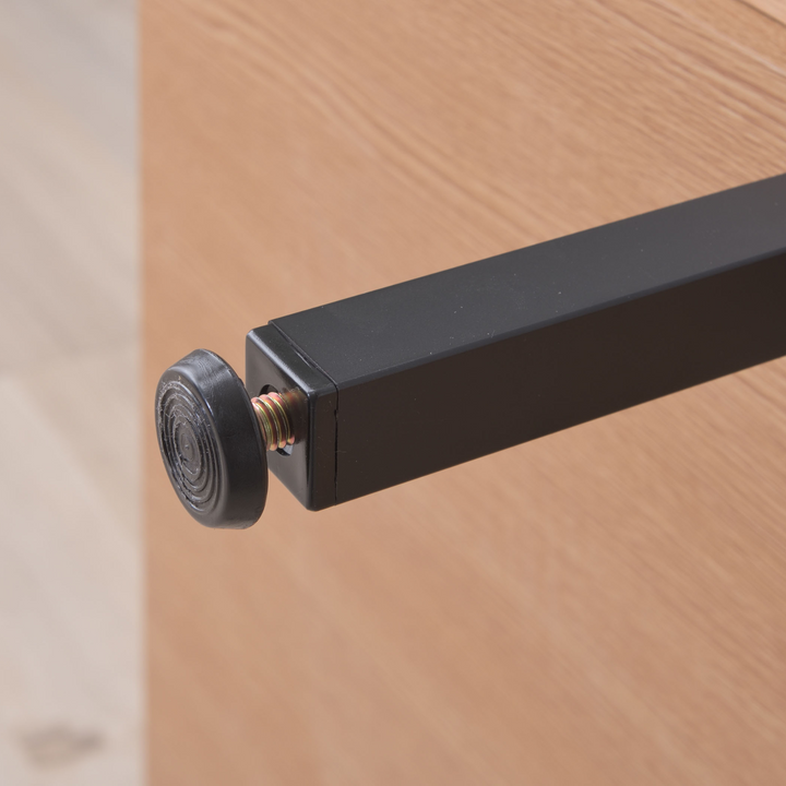 Simple Steel-Leg Board
