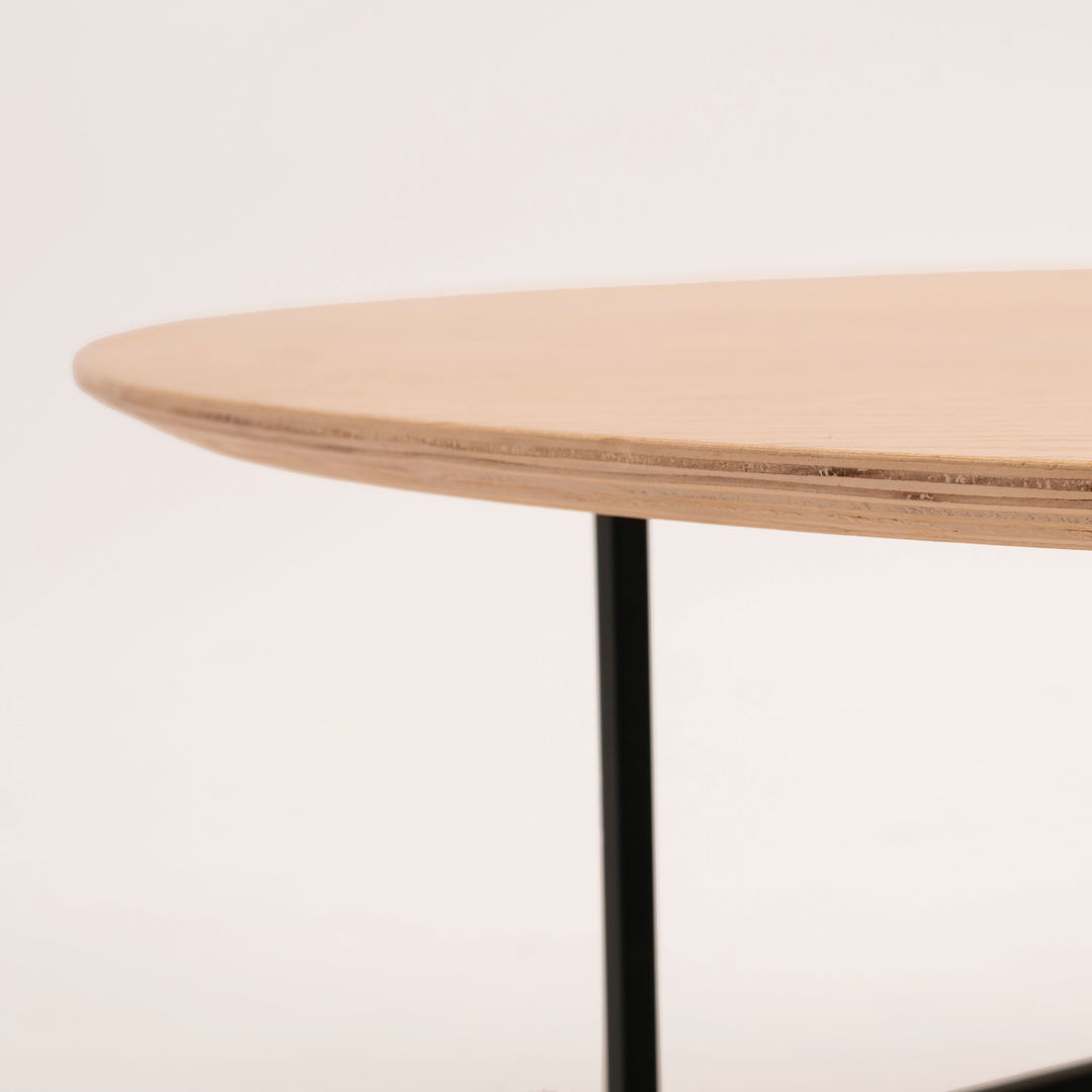 Line Round Table