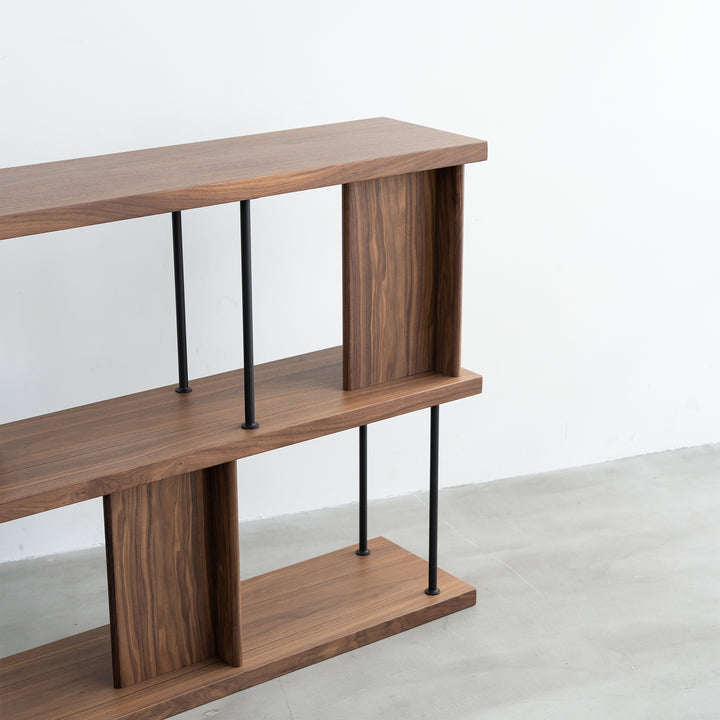 Shelf Derick