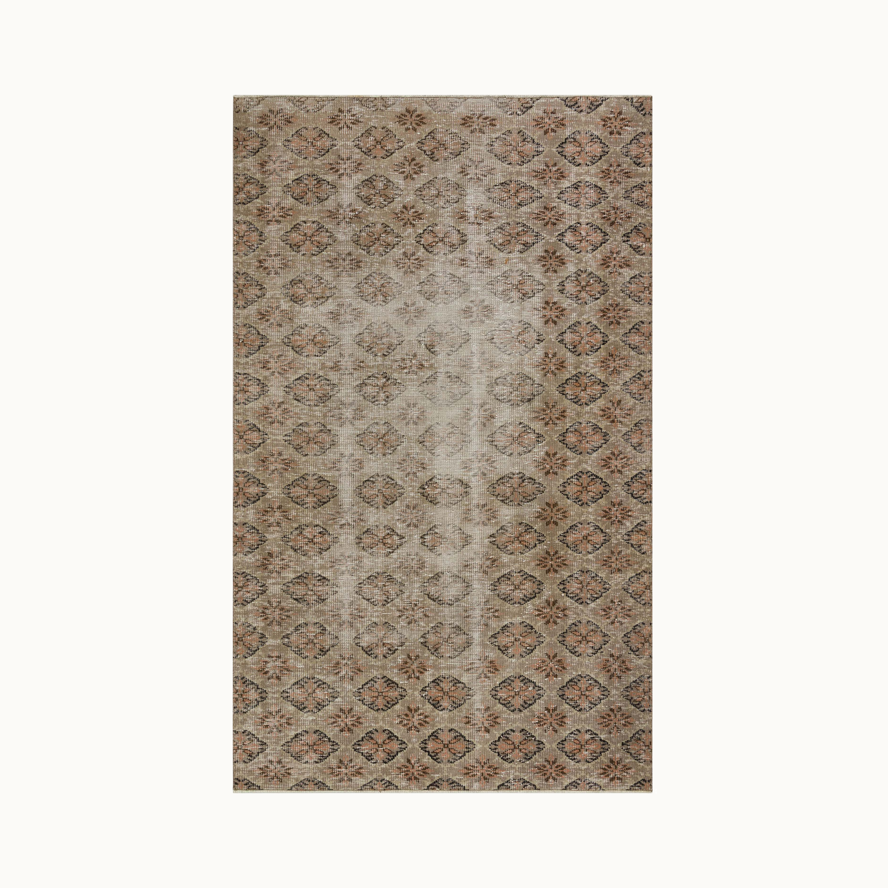 大判ラウンド/102×101ペールグレー　ホワイトローズ　トルコヴィンテージラグ Large Size | ヴィンテージラグ専門店 TIME RUG （ペルシャ絨毯