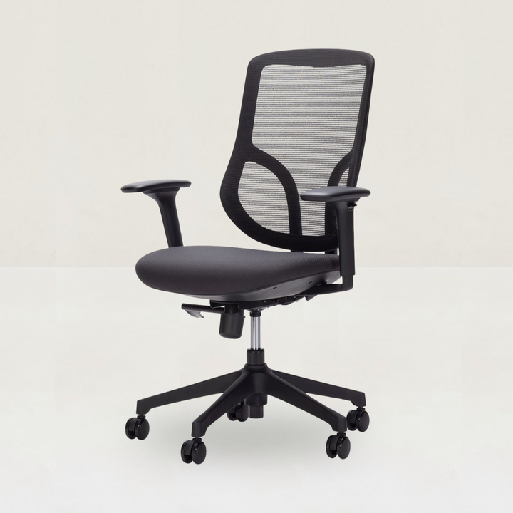 PLUME CHAIR