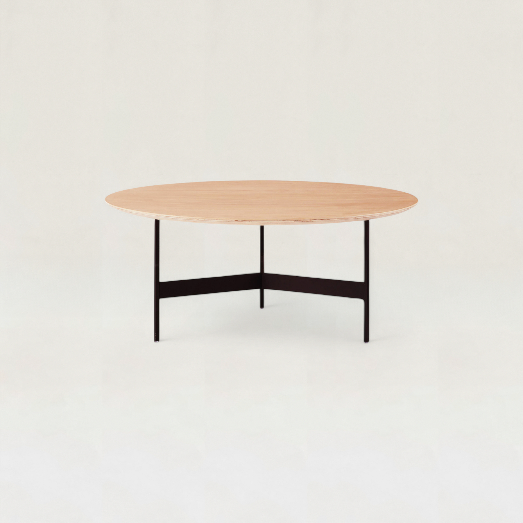 Line Round Table – RUGHAUS