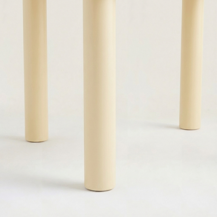 Flexi Round Table 4本脚