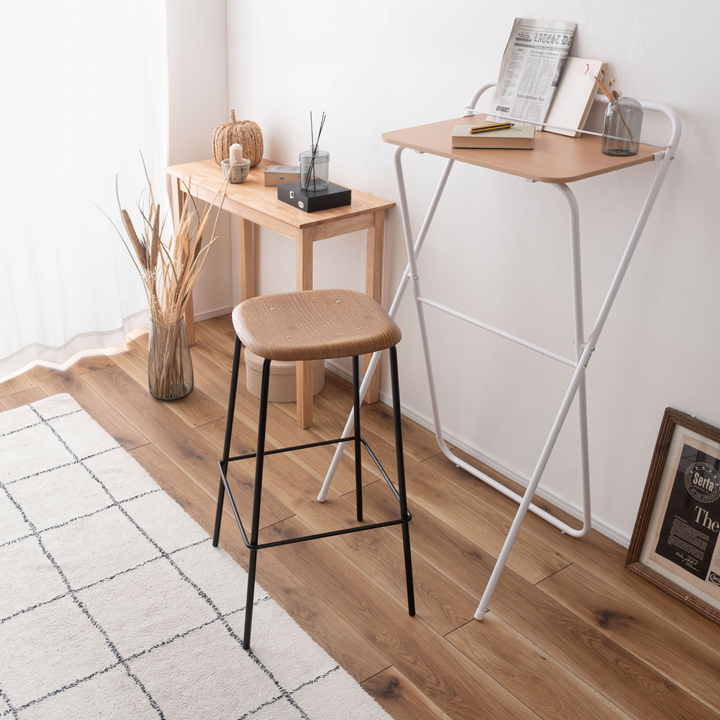 Simple High Stool