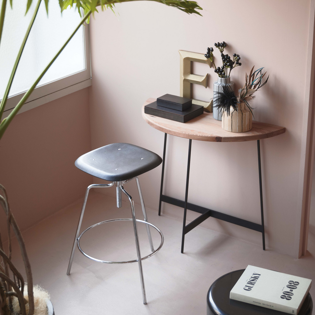 Steel Legs Counter Stool