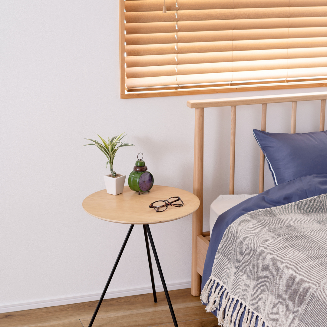 Pinleg Round Table