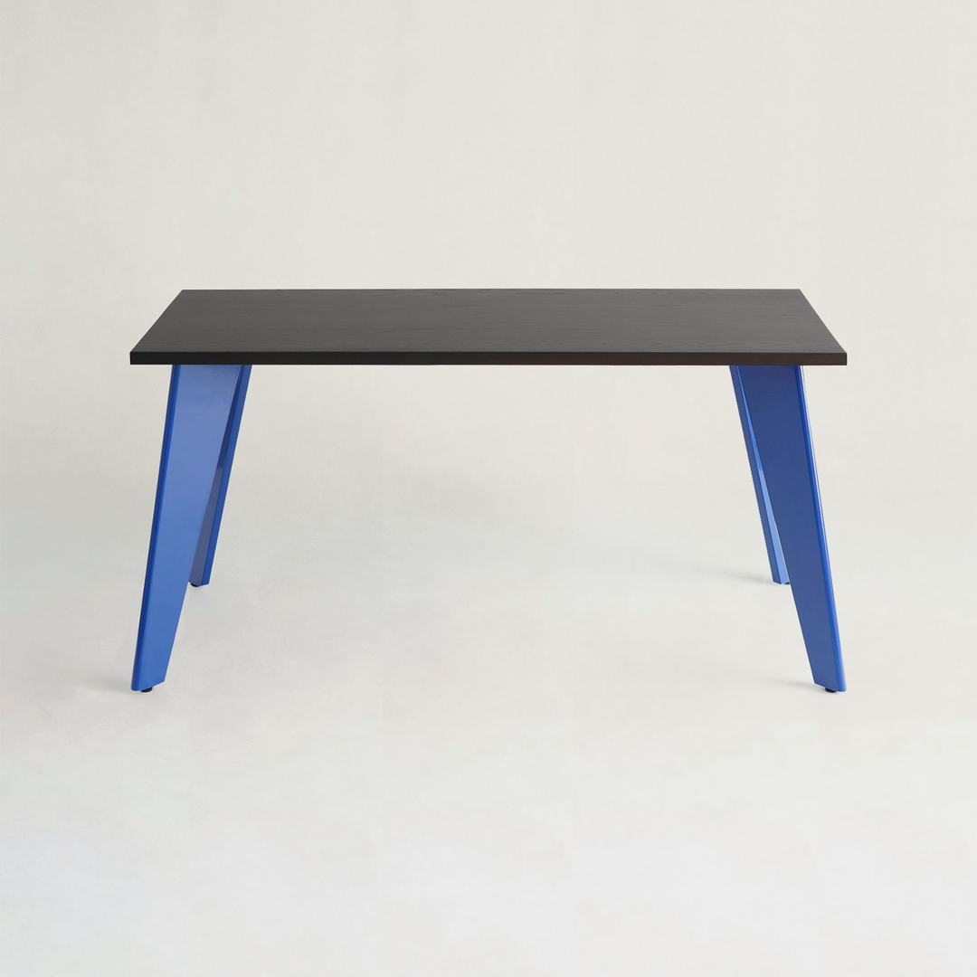 Standard Table/ Desk - 4人掛け
