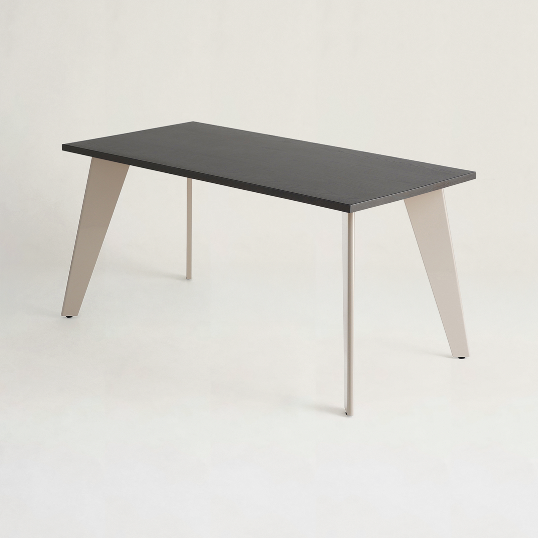 Standard Table/ Desk - 4人掛け