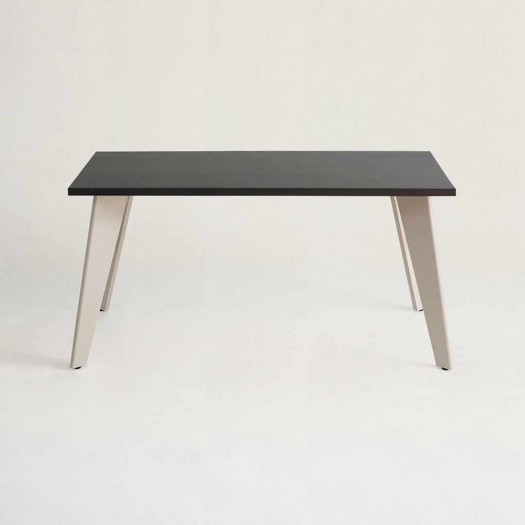 Standard Table/ Desk - 4人掛け