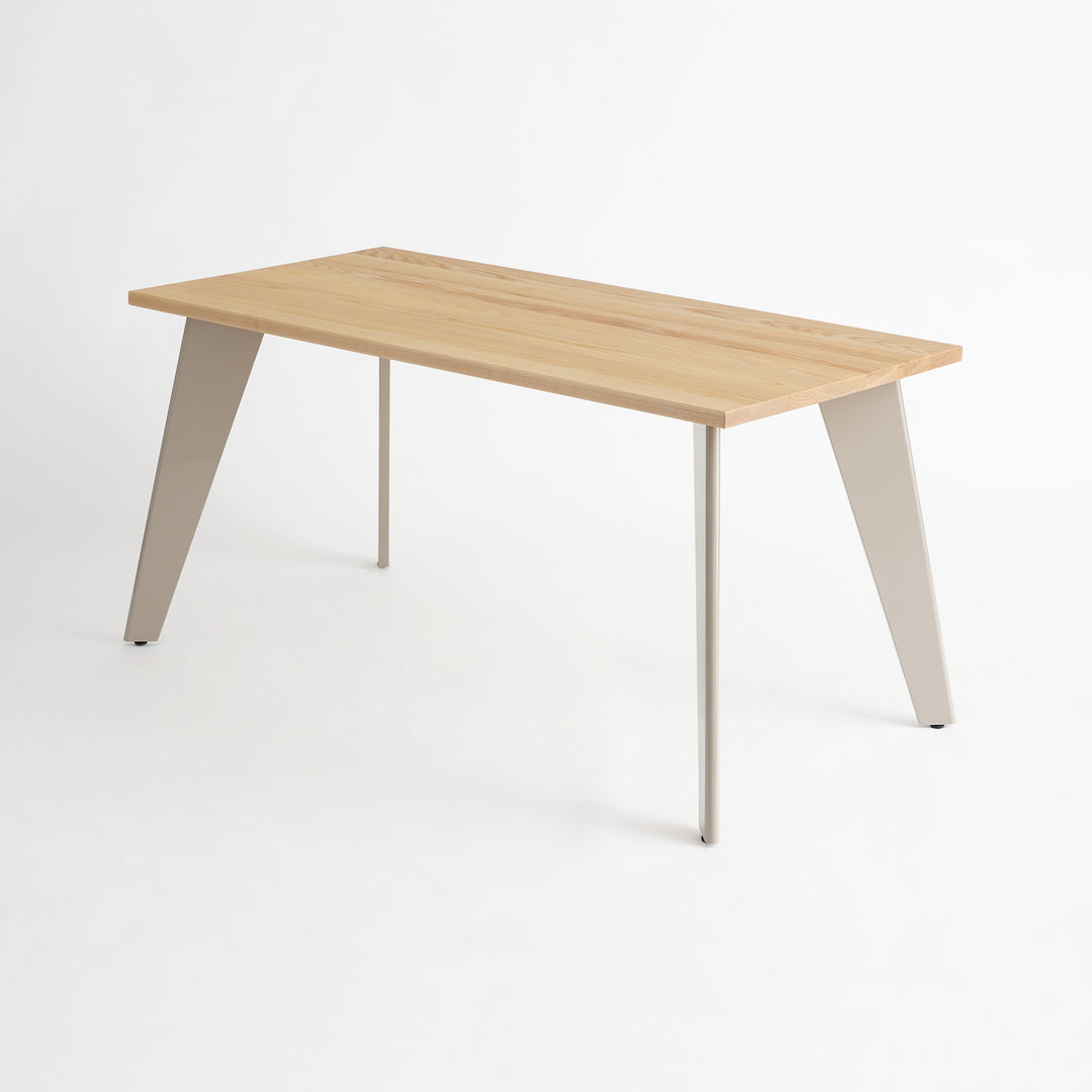 Standard Table/ Desk - 4人掛け