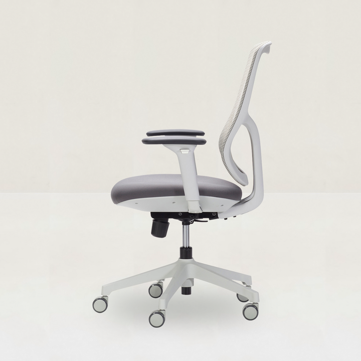 PLUME CHAIR