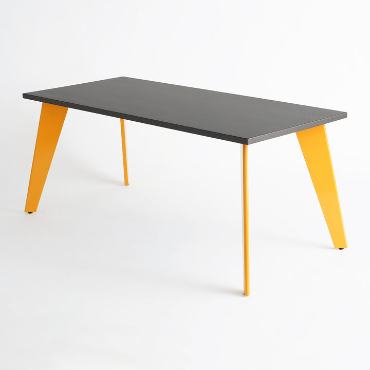 Standard Table/ Desk - 6人掛け