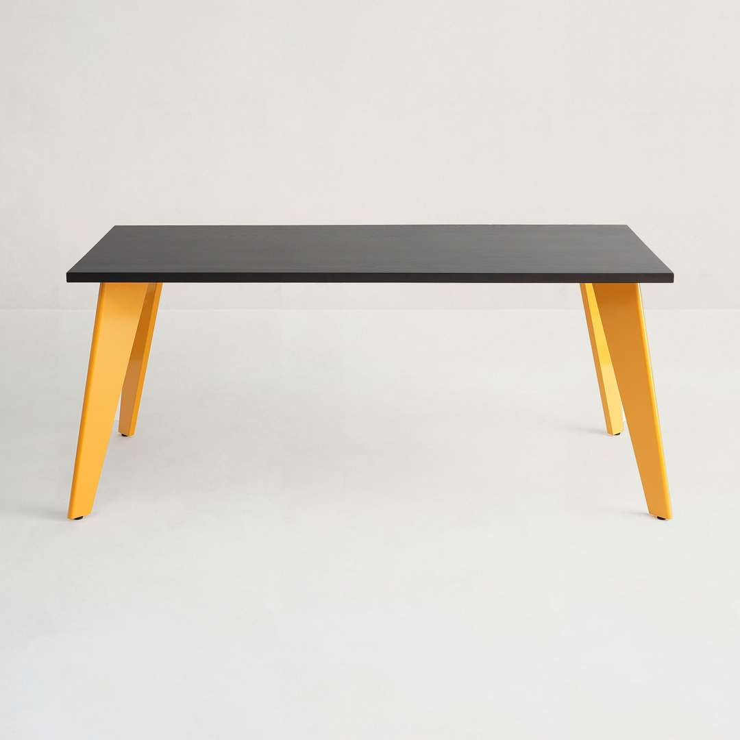 Standard Table/ Desk - 6人掛け