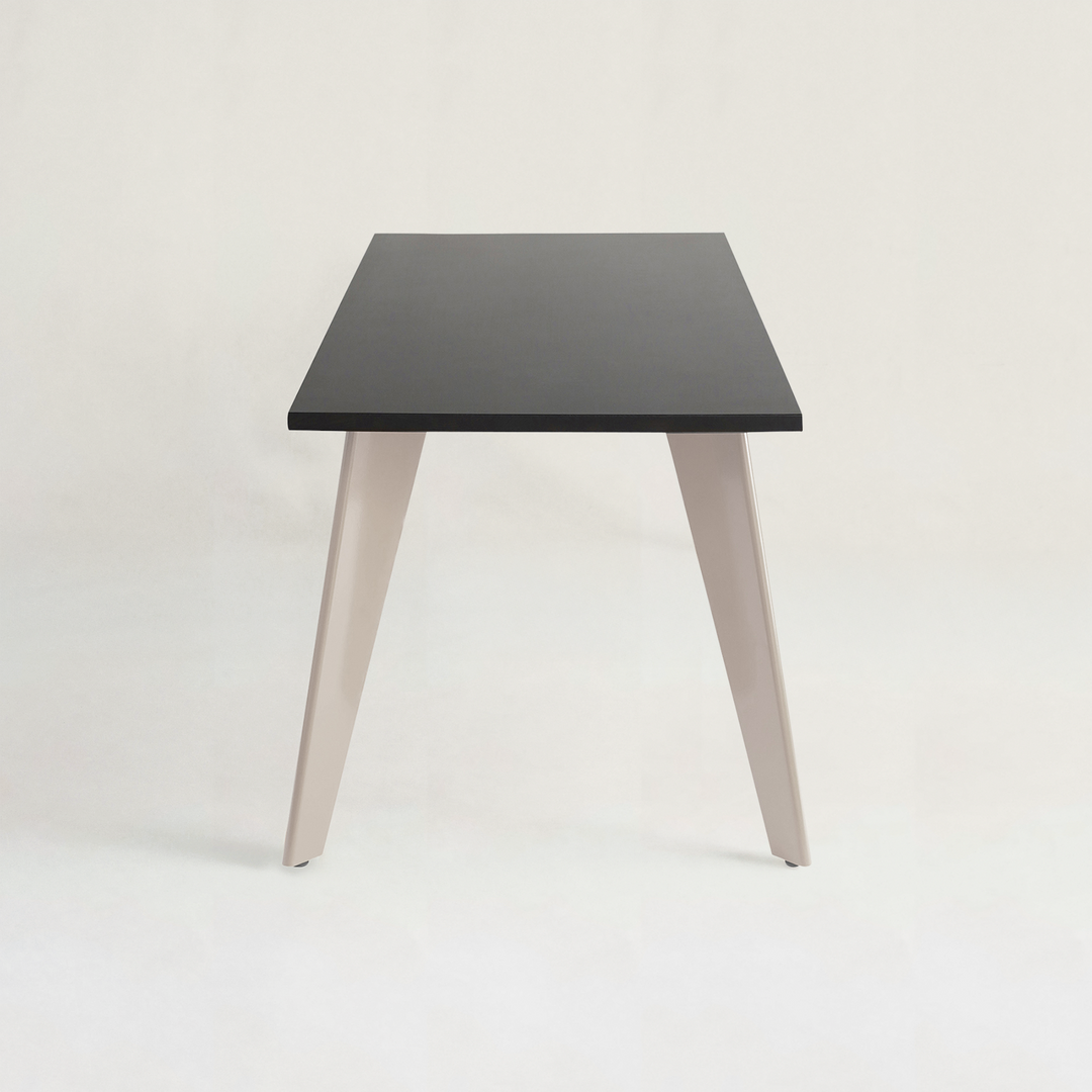 Standard Table/ Desk - 6人掛け