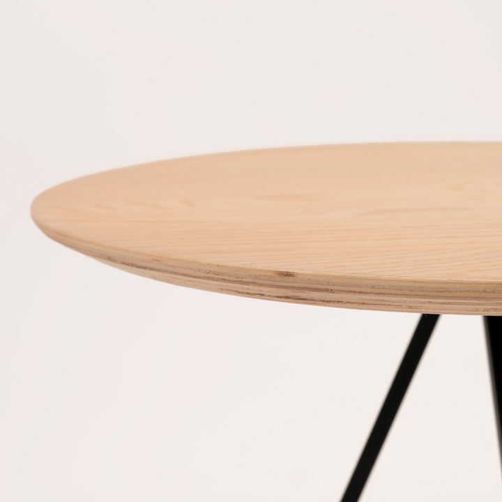 Pinleg Round Table