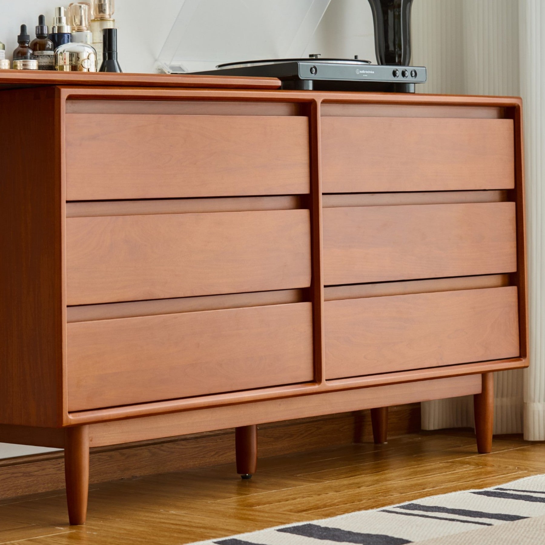 Nora Desk Chest – RUGHAUS