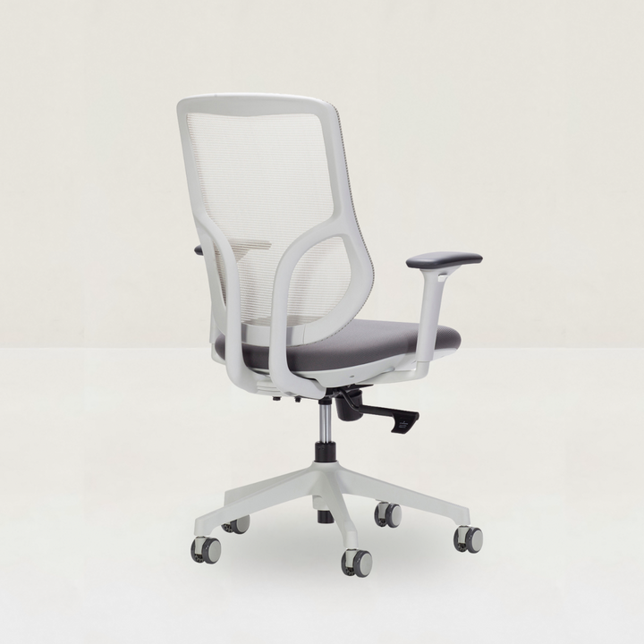 PLUME CHAIR