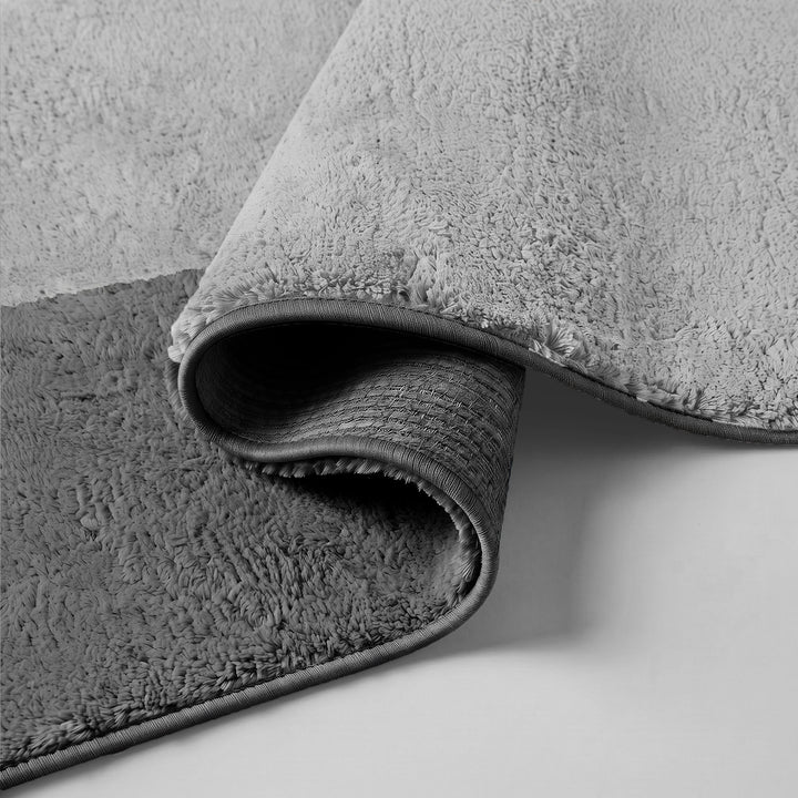 Alvero ラグ