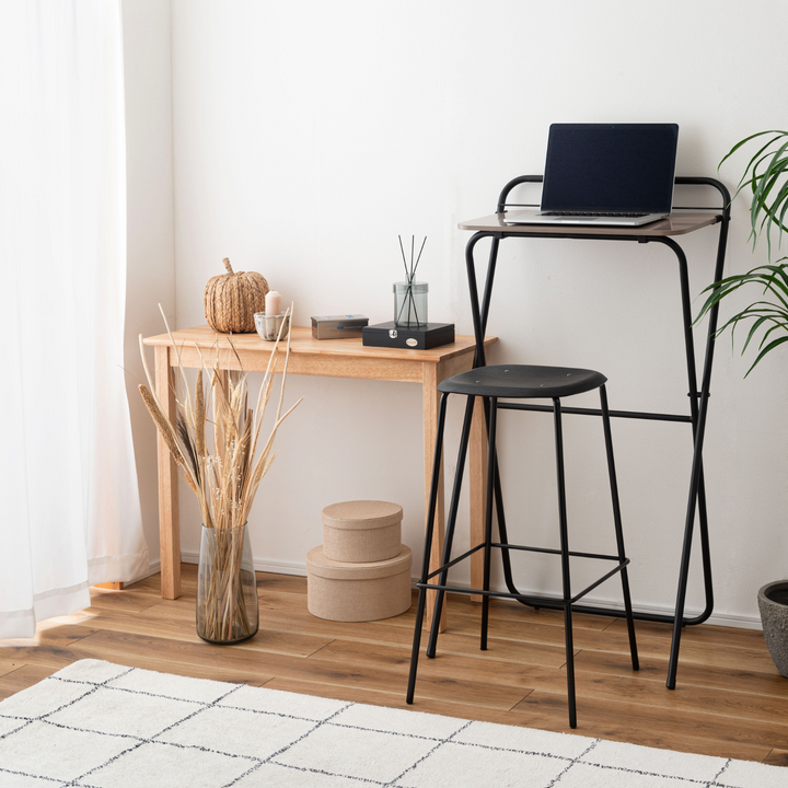 Simple High Stool