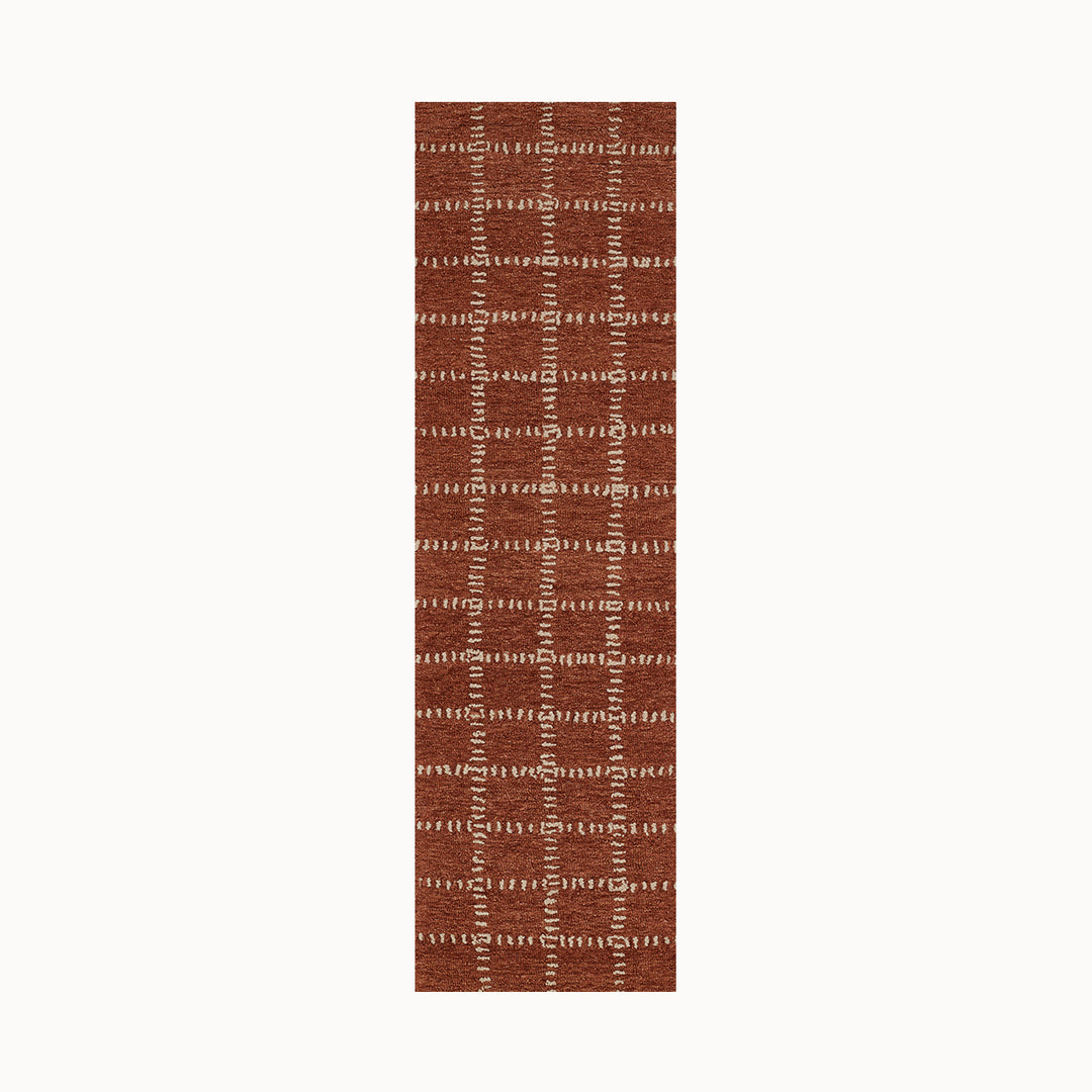 70x245cmサイズの暖色系のブリックカラーが居心地のいいレトロモダン感を漂わせる、シンプルだけど、ほっこりする、RUGHAUSの天然素材ウール100％製ハンドタフテッドラグランナー
