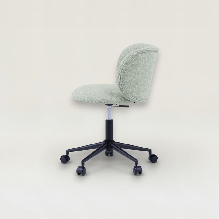 Brets Desk Chair