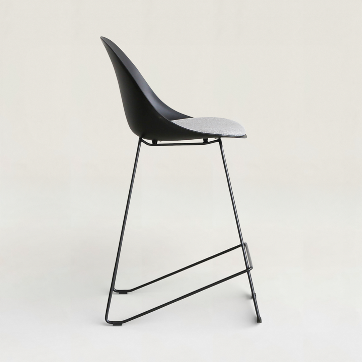 Egg Counter Chair [B]