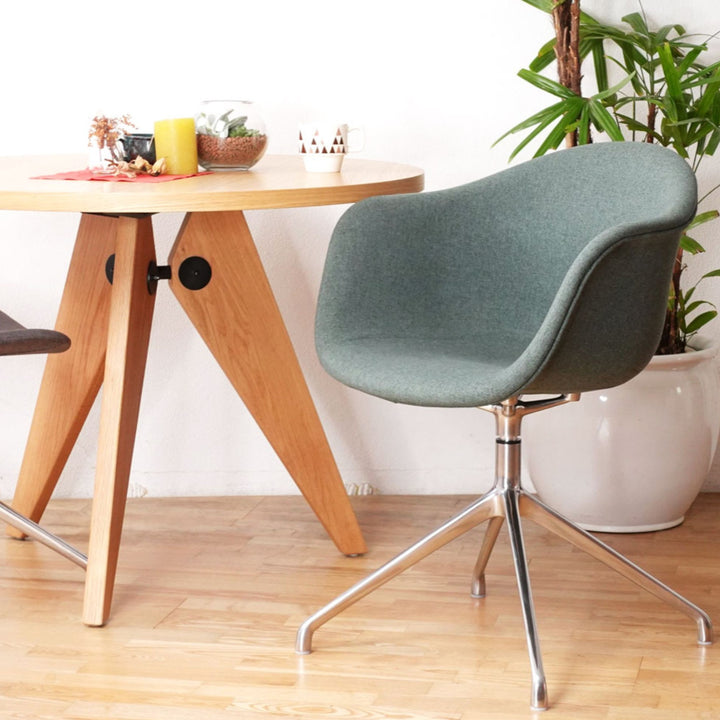 Haven Swivel Armchair