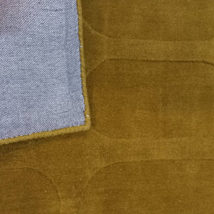 Noemi ラグ 240 × 305 cm（khaki）