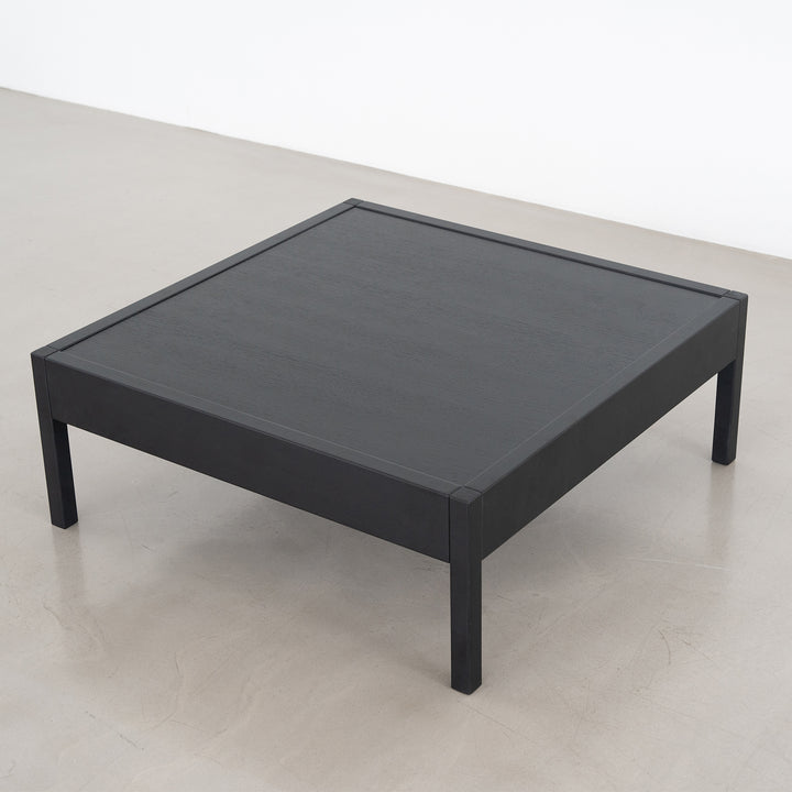 Center Table People