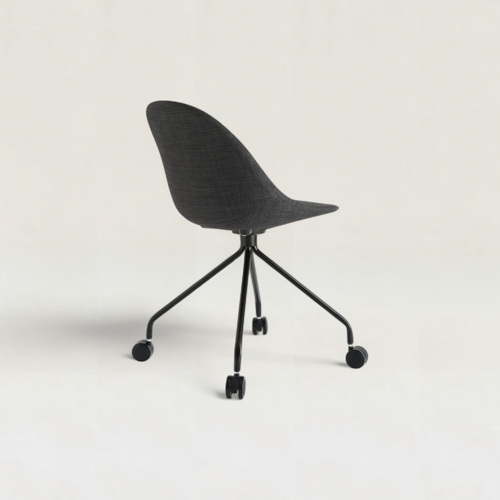 Kanoa Caster Chair / Dark Grey