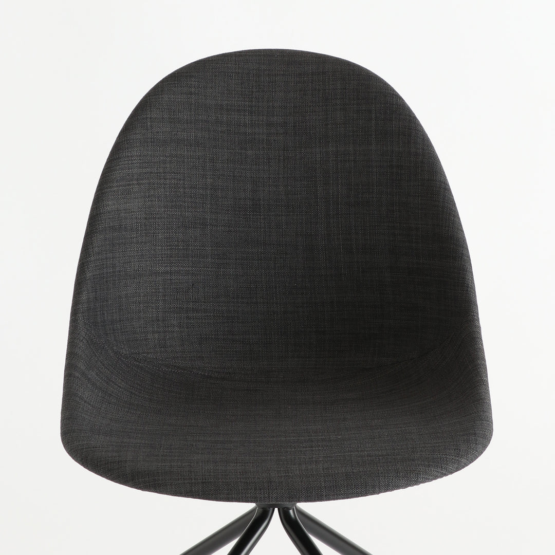Kanoa Caster Chair / Dark Grey