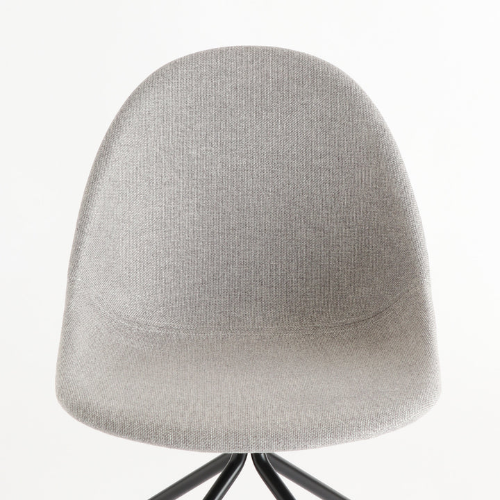 Kanoa Caster Chair / Light Grey