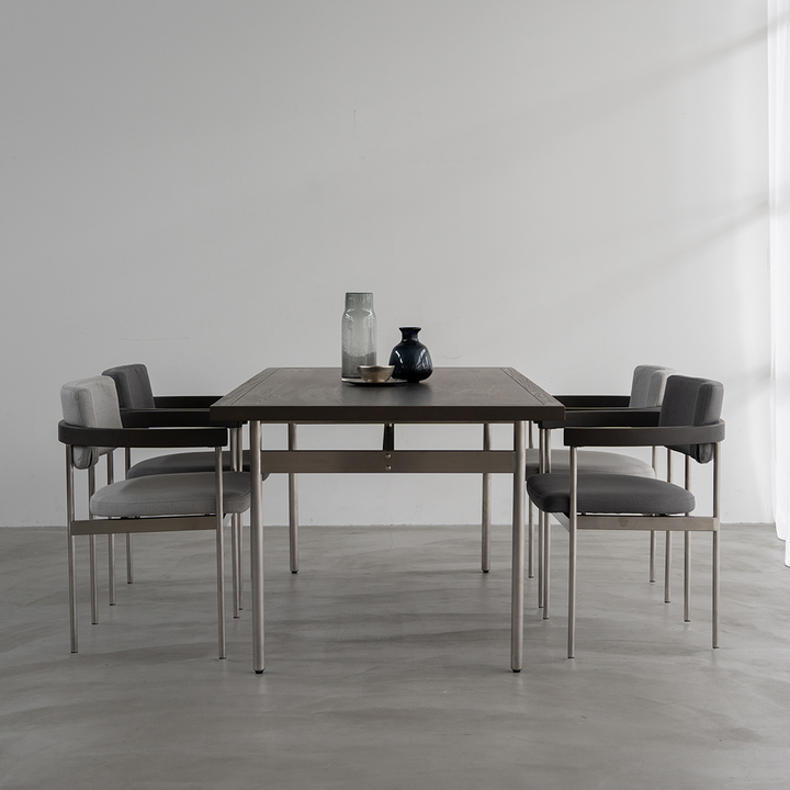 Dining Table Kyst