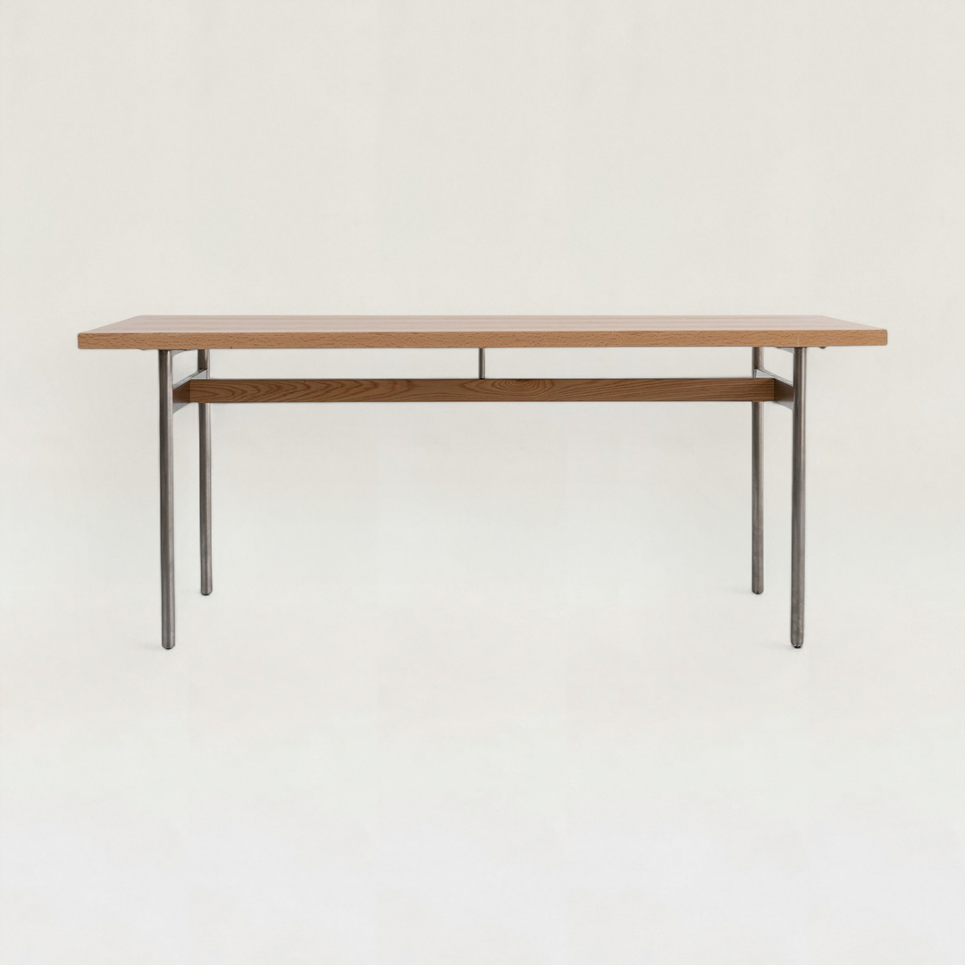 Dining Table Kyst