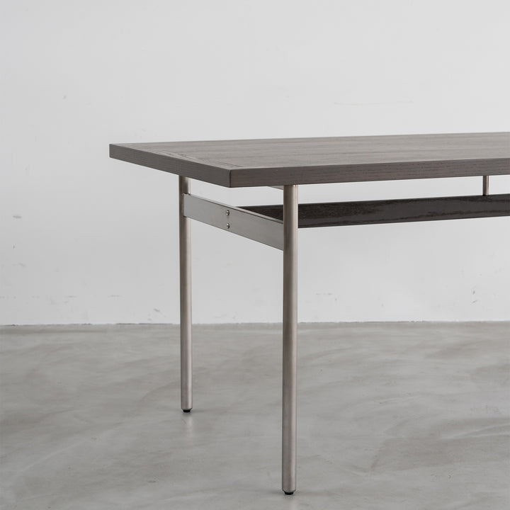 Dining Table Kyst