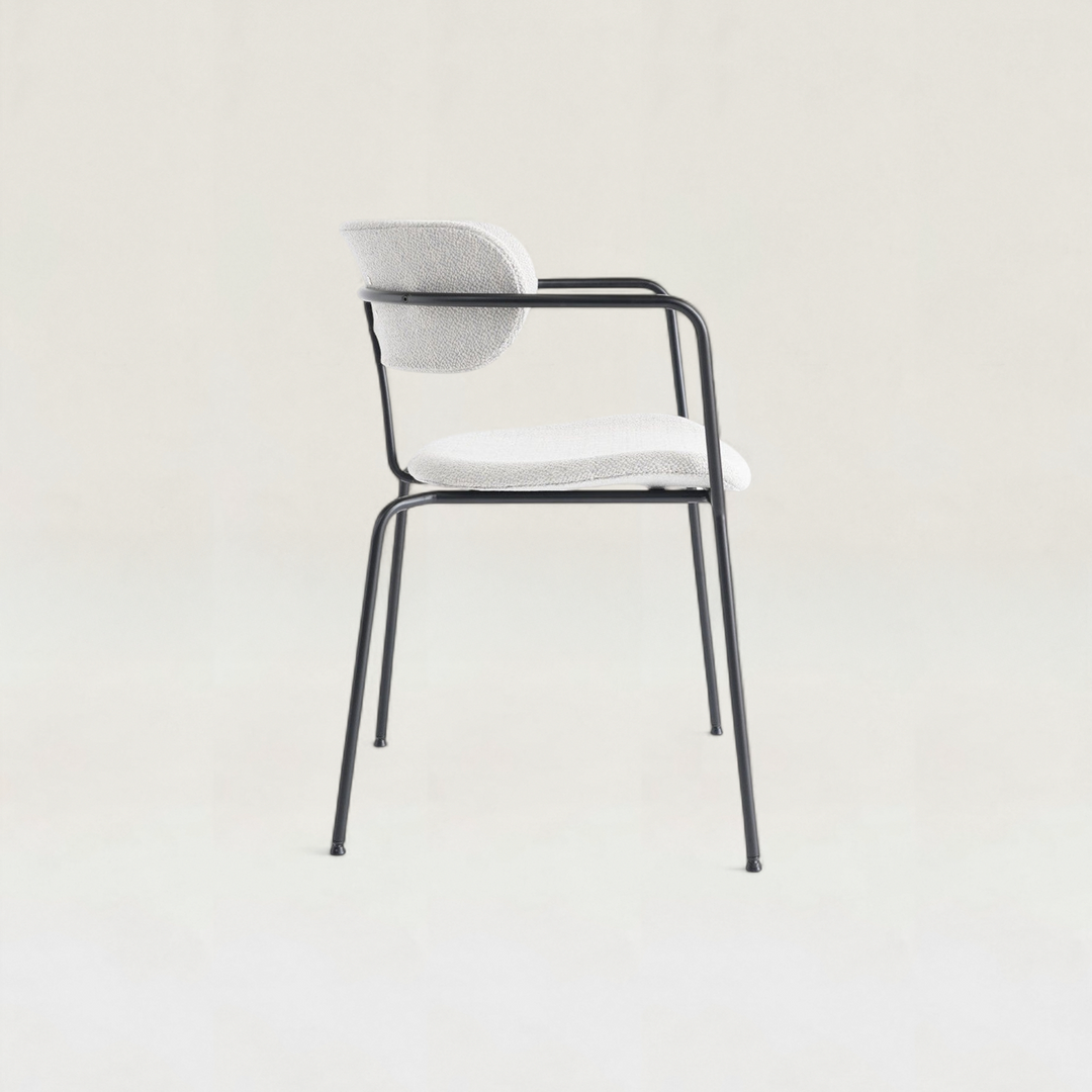Hoaka Chair / Light Gray