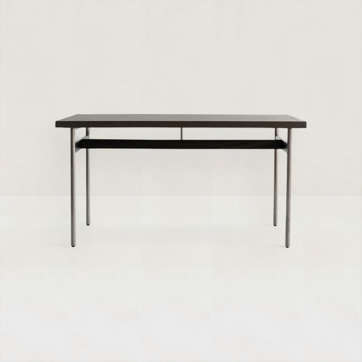 Dining Table Kyst