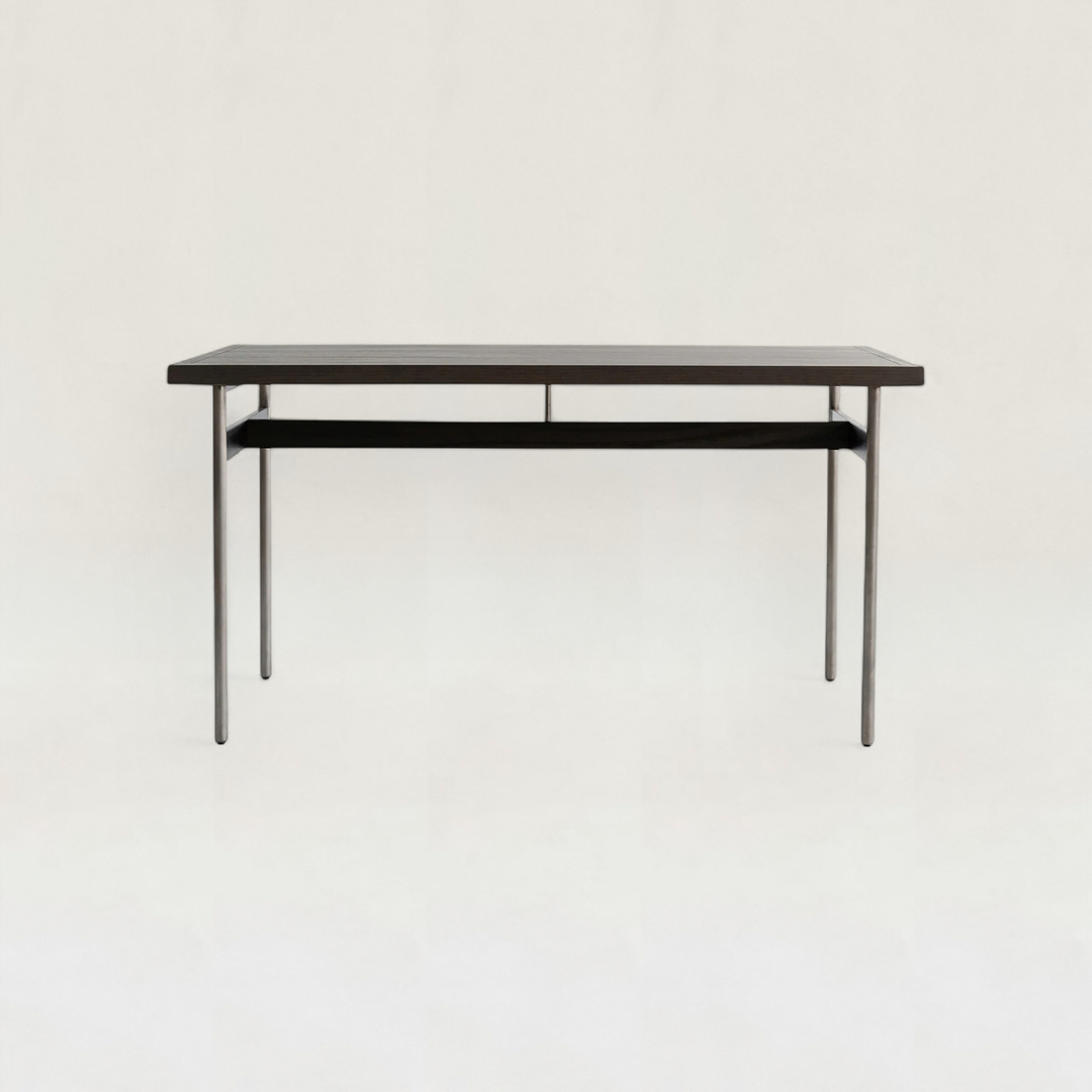 Dining Table Kyst