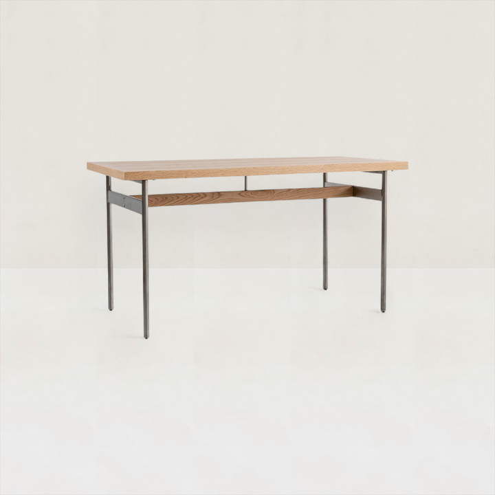 Dining Table Kyst