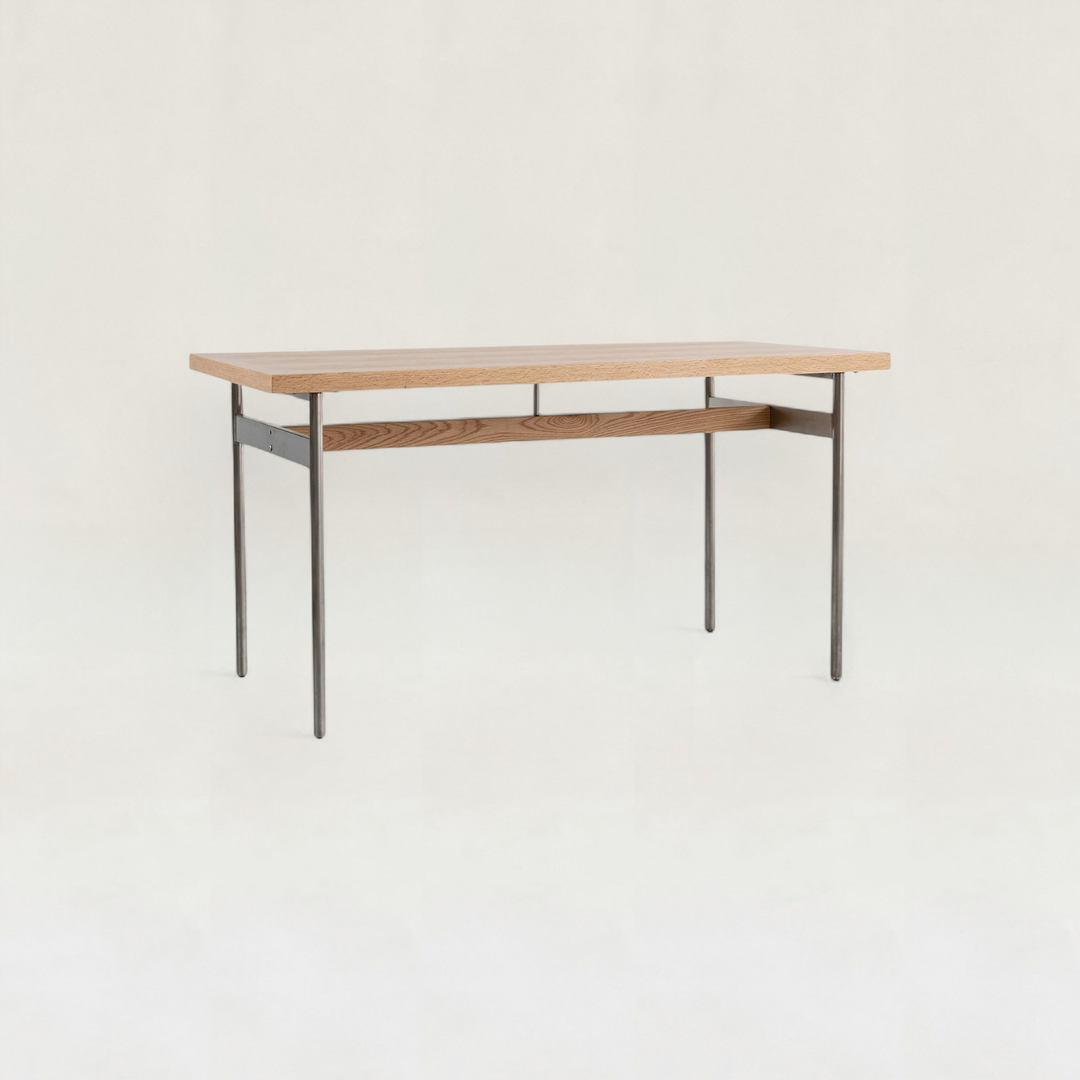 Dining Table Kyst