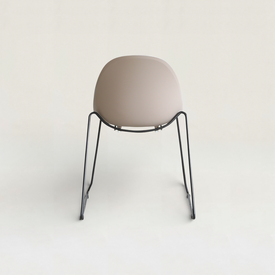 Egg Chair [B -PP-]