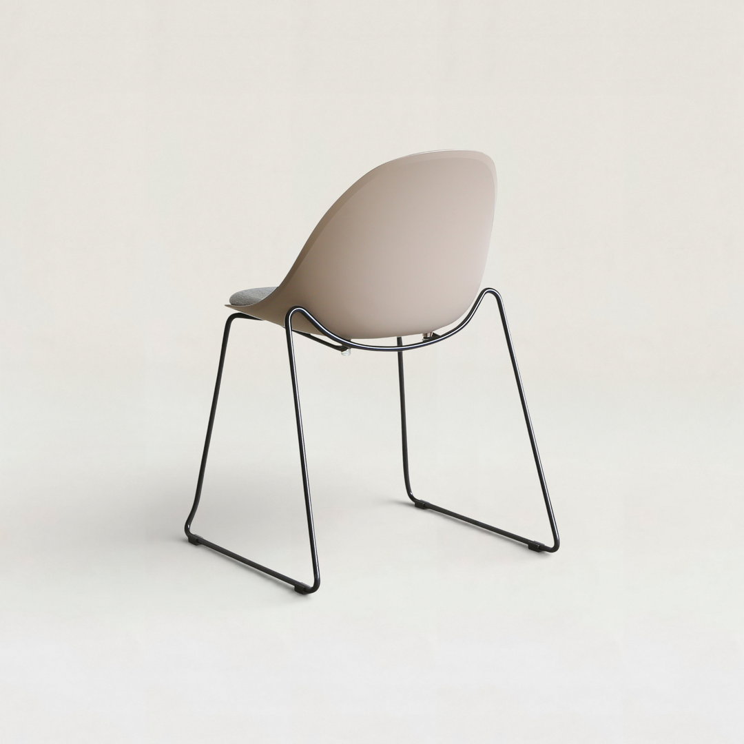 Egg Chair [B -PP-]