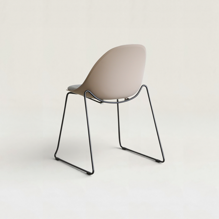 Egg Chair [B -PP-]