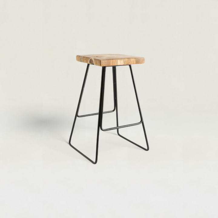 Dalee High Stool / Natural