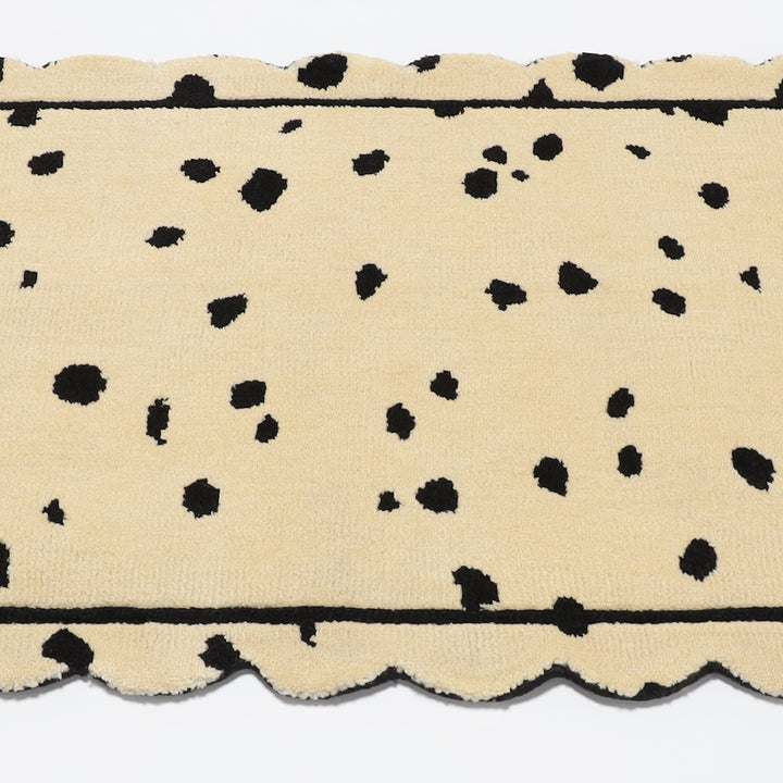 NKNITサイトにて先行受注<br>Scallop ラグ - Dalmatian -
